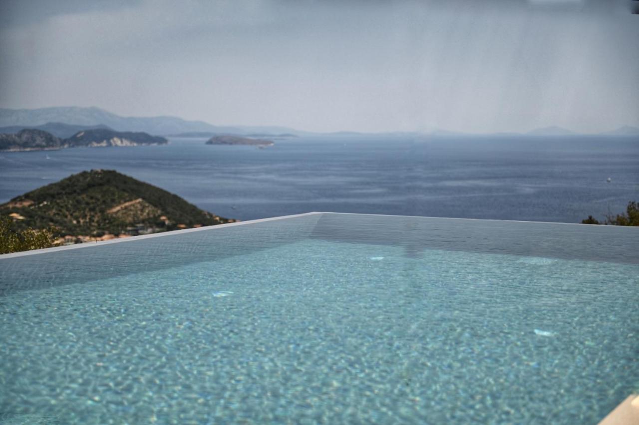 Blooms Of Sivota Bay - Luxury Villas With Private Heated Pool Exteriör bild