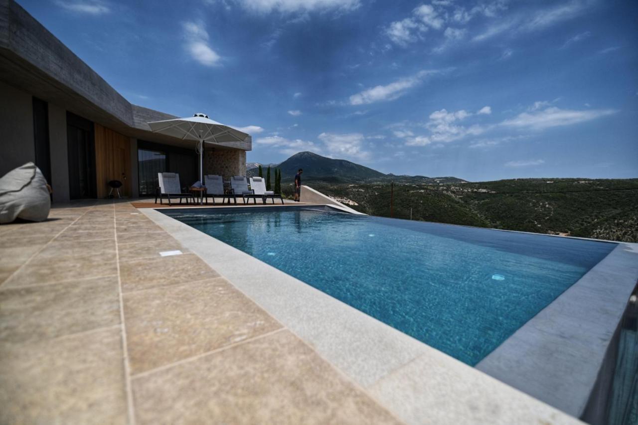 Blooms Of Sivota Bay - Luxury Villas With Private Heated Pool Exteriör bild