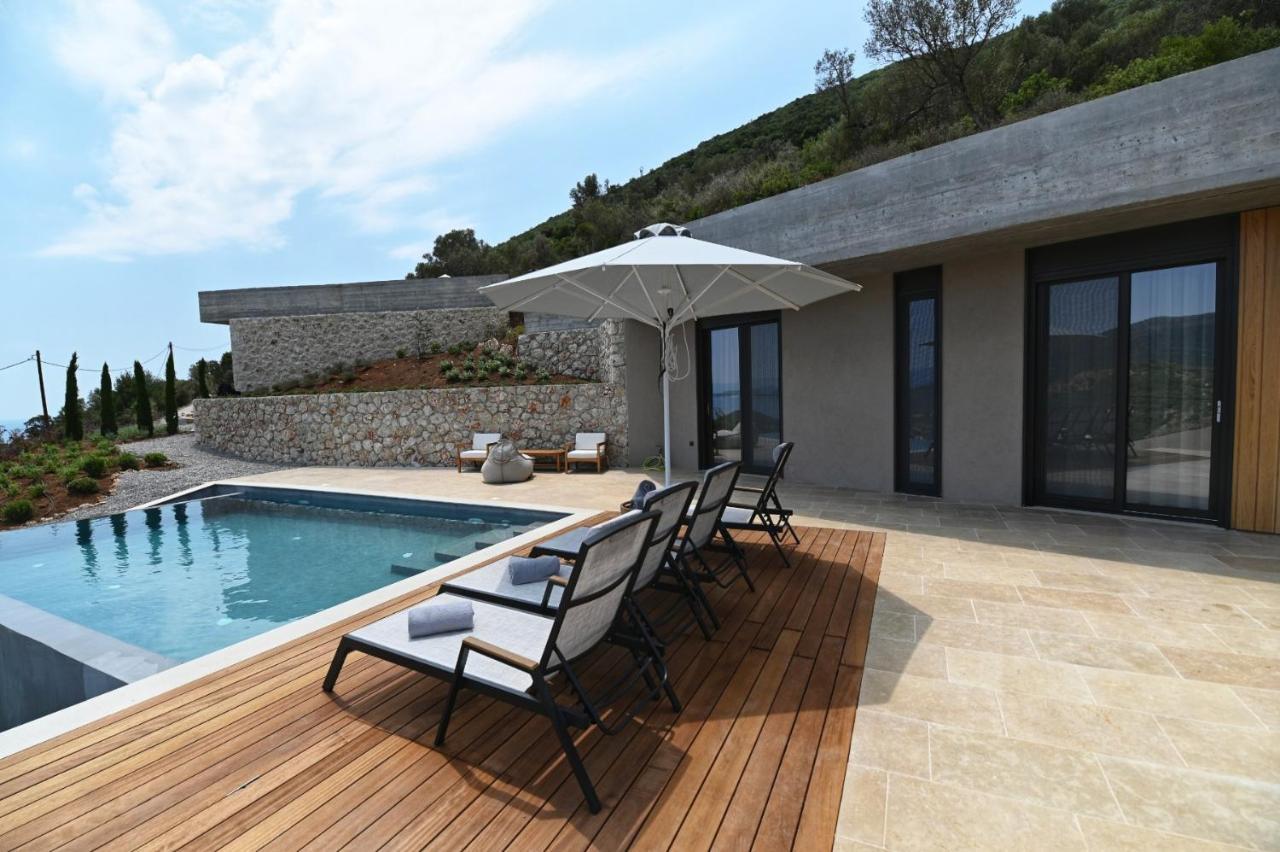 Blooms Of Sivota Bay - Luxury Villas With Private Heated Pool Exteriör bild