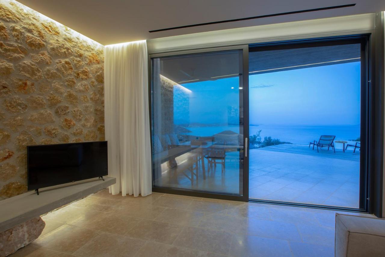 Blooms Of Sivota Bay - Luxury Villas With Private Heated Pool Exteriör bild