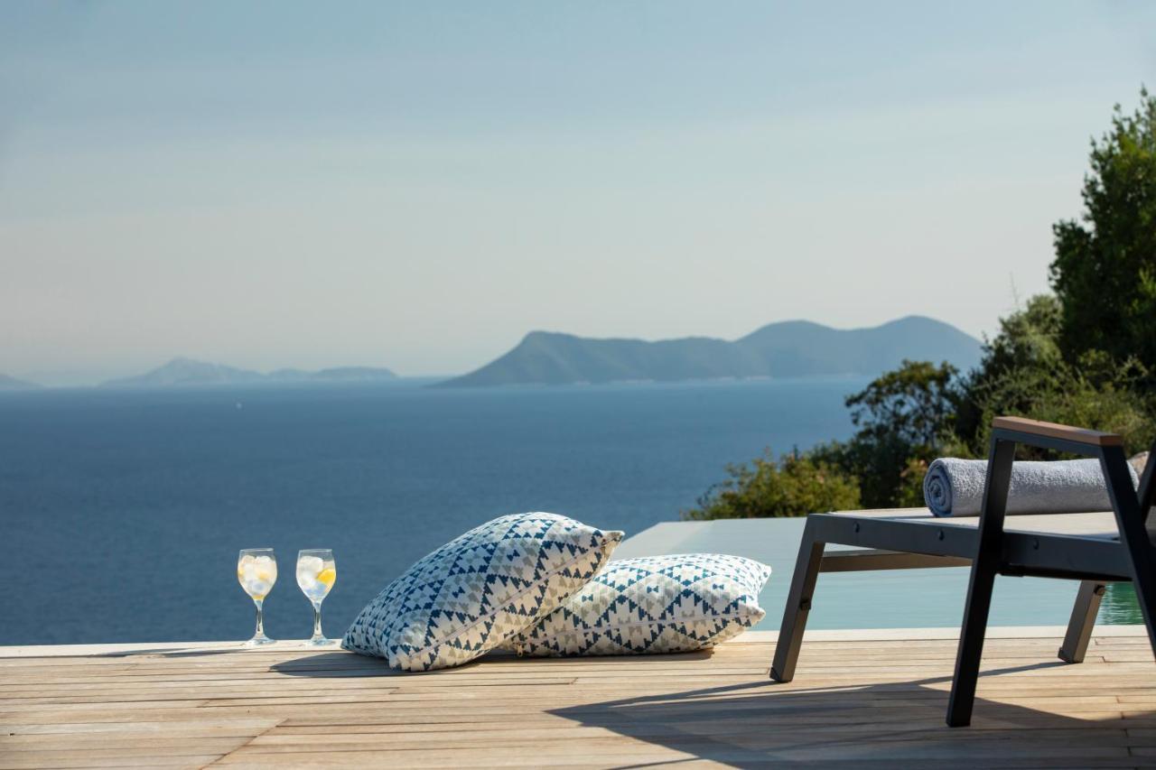 Blooms Of Sivota Bay - Luxury Villas With Private Heated Pool Exteriör bild