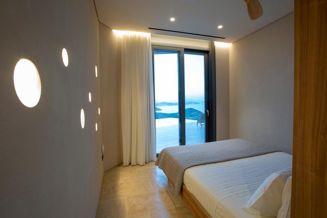 Blooms Of Sivota Bay - Luxury Villas With Private Heated Pool Exteriör bild
