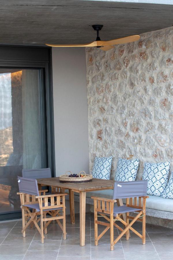 Blooms Of Sivota Bay - Luxury Villas With Private Heated Pool Exteriör bild