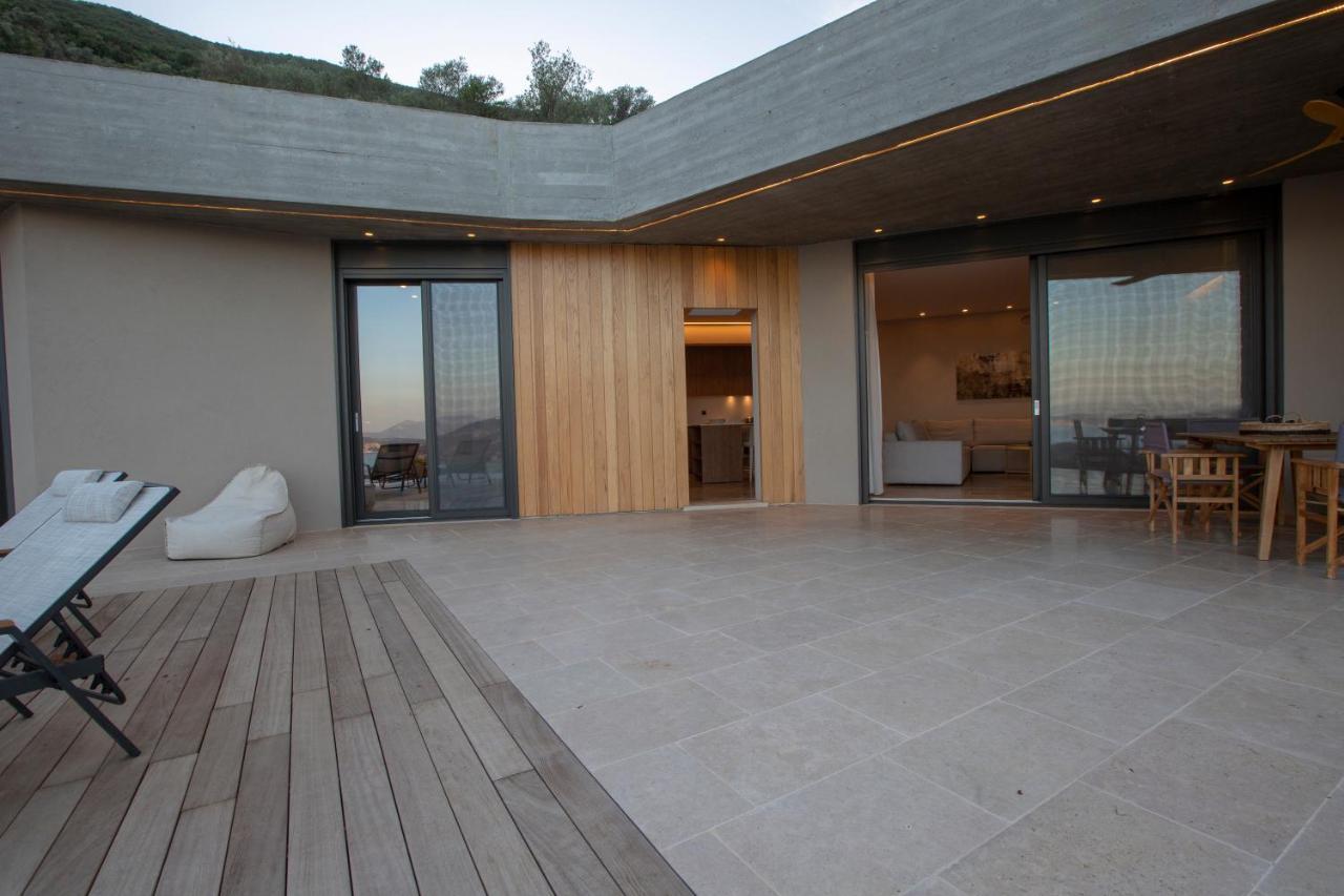 Blooms Of Sivota Bay - Luxury Villas With Private Heated Pool Exteriör bild