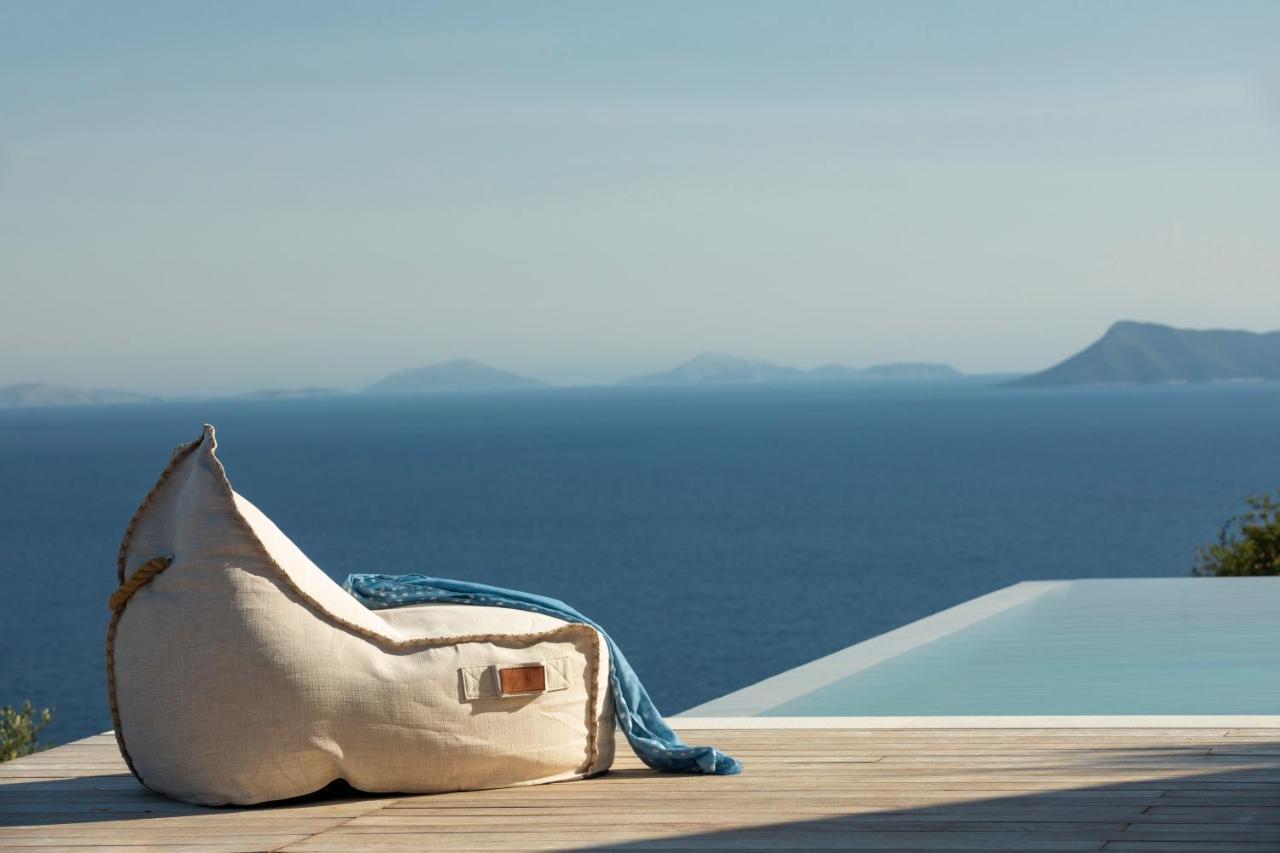 Blooms Of Sivota Bay - Luxury Villas With Private Heated Pool Exteriör bild